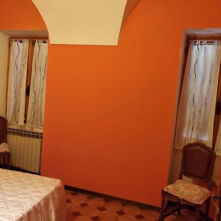 Casa Stefano Lägenhet Ceriana Exteriör bild