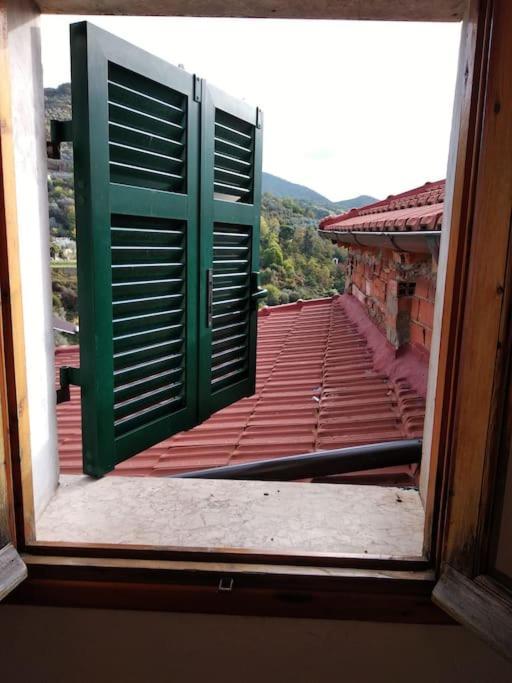 Casa Stefano Lägenhet Ceriana Exteriör bild